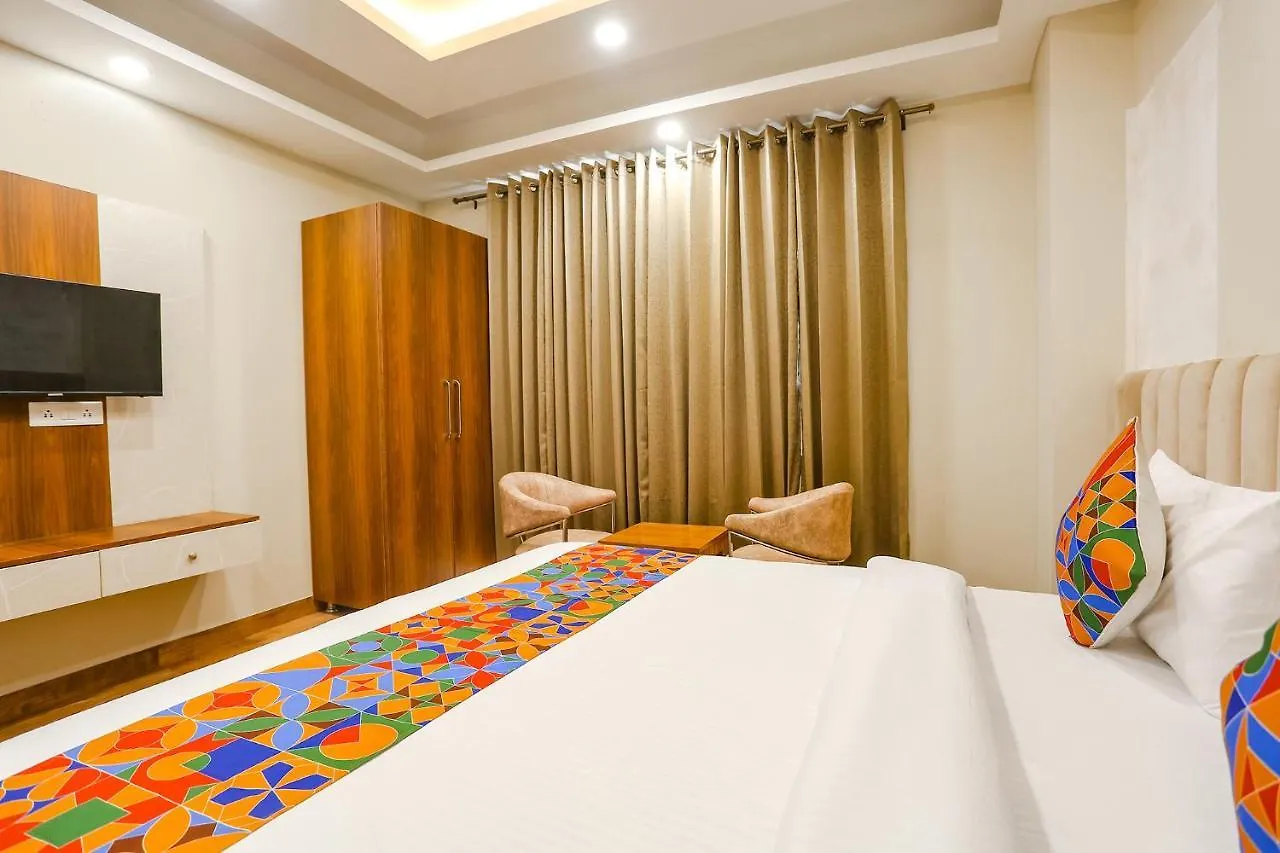 Fabhotel Raahi Retreat Gurgáon Szálloda